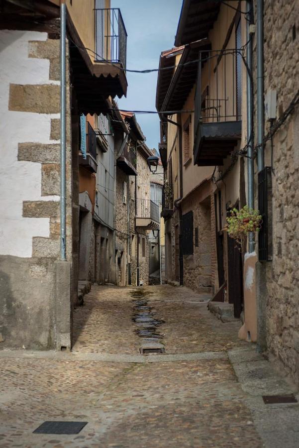 Casa Petra Apartment Miranda del Castanar Luaran gambar