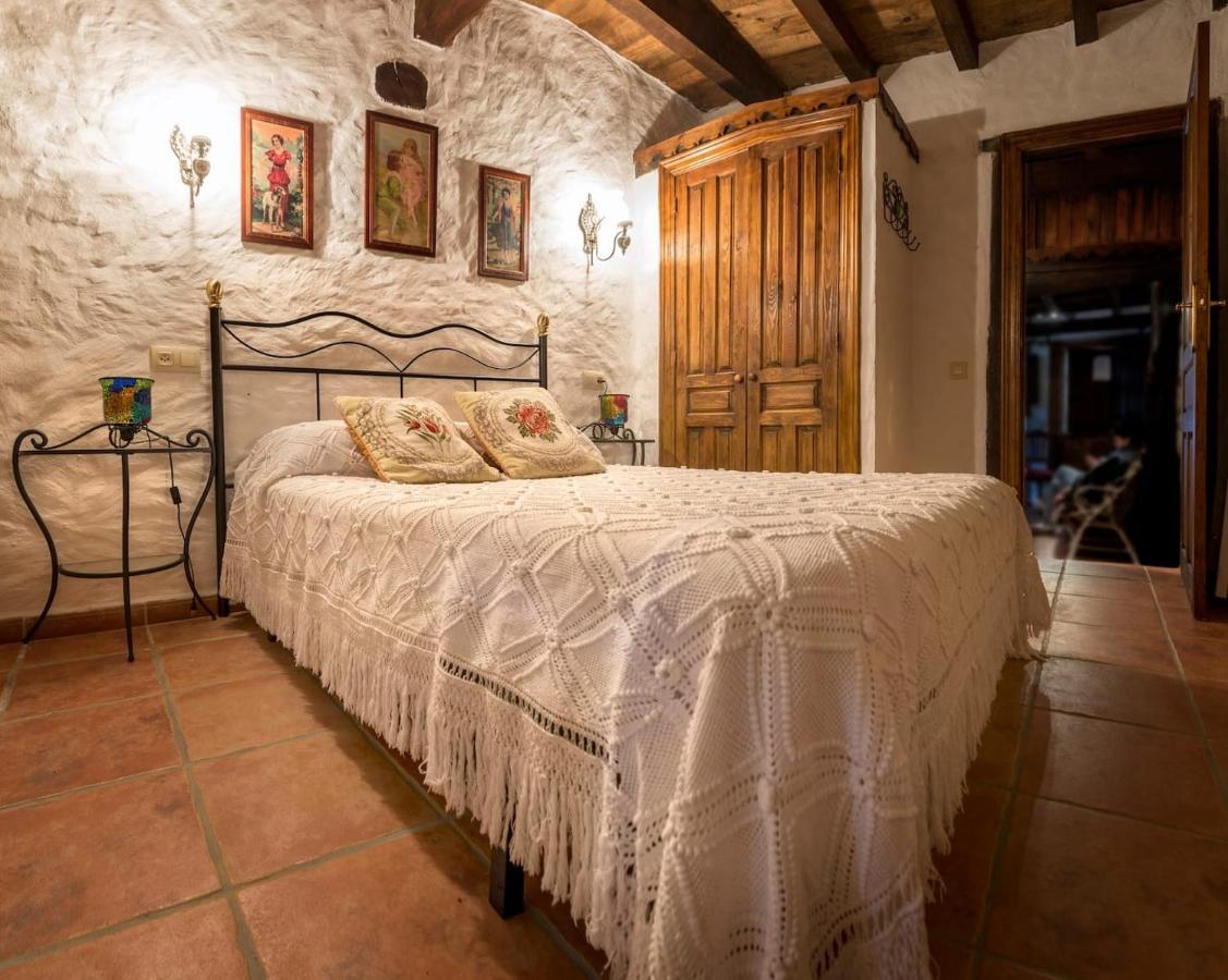 Casa Petra Apartment Miranda del Castanar Luaran gambar